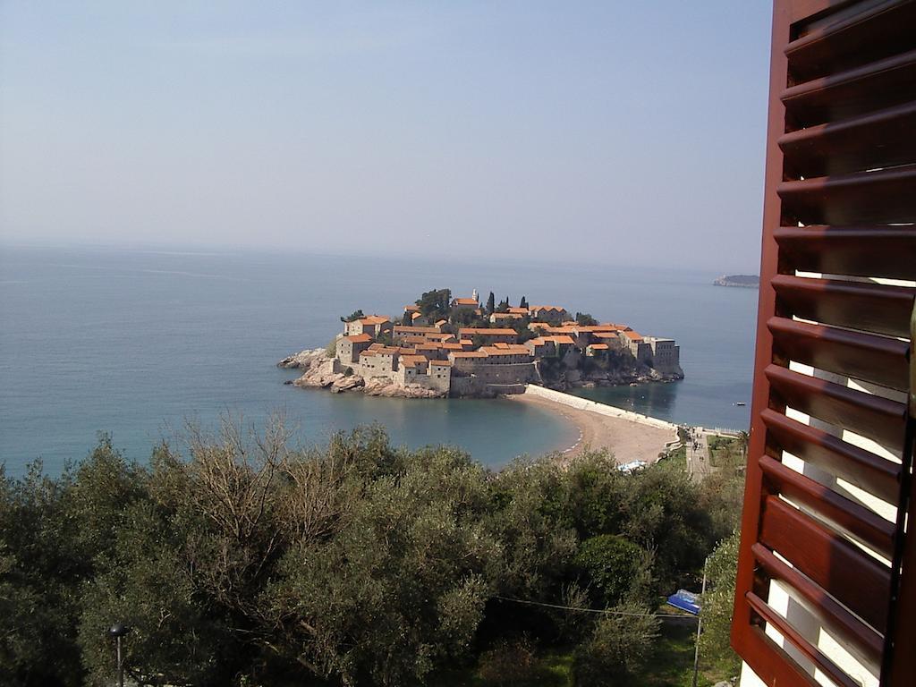 Guest House Zivkovic Sveti Stefan Rum bild
